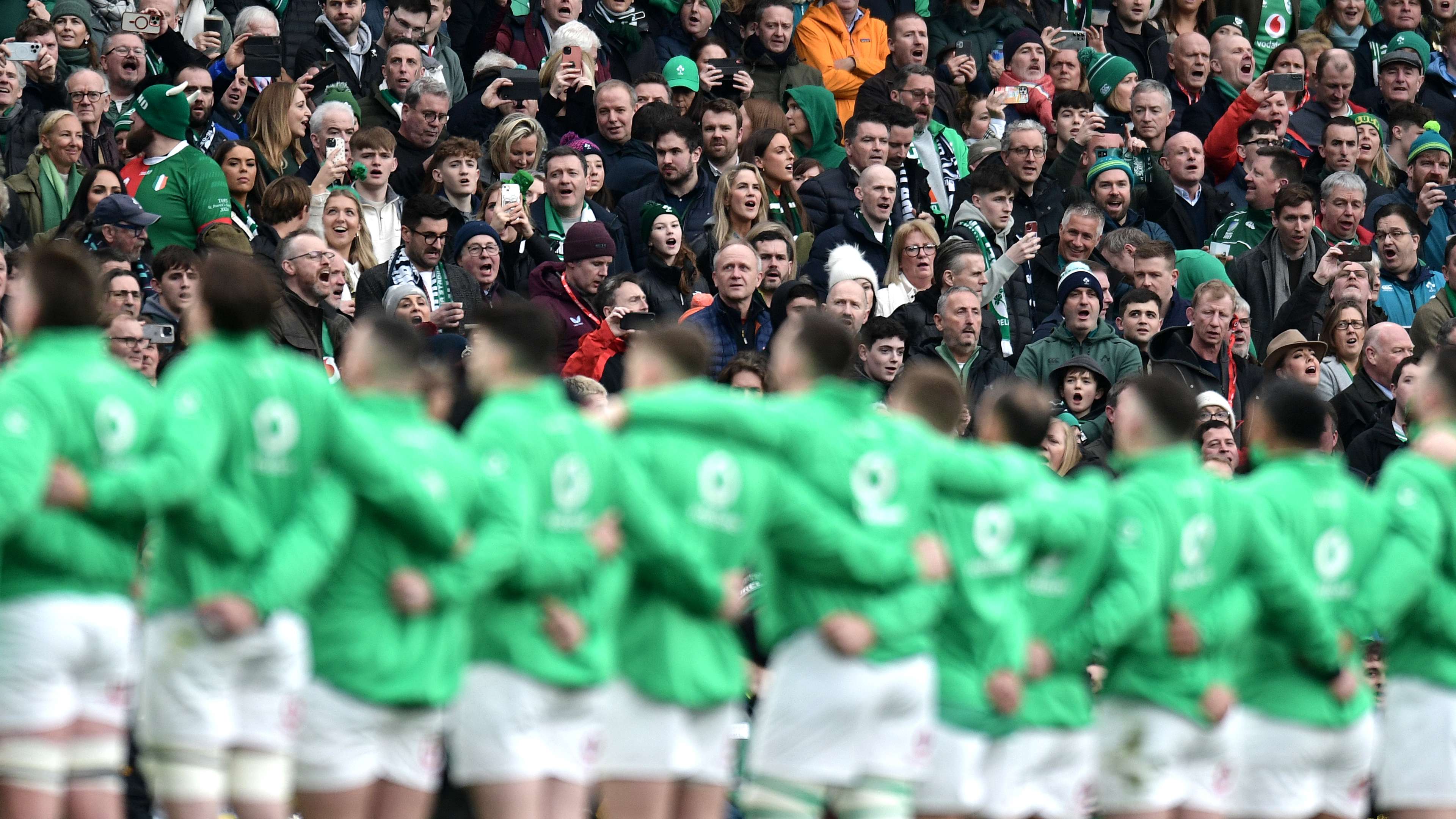 持不同看法 持不同看法