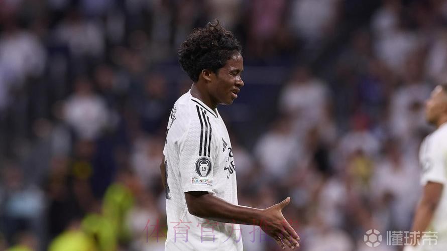 意媒:皇马愿在明年1月出租恩德里克 尤文感兴趣 意媒:皇马愿在明年1月出租恩德里克 尤文感兴趣